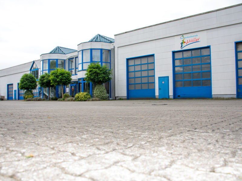 Karosserie- & Fahrzeug&shy;bau&shy;mech&shy;aniker/in (m/w/d)